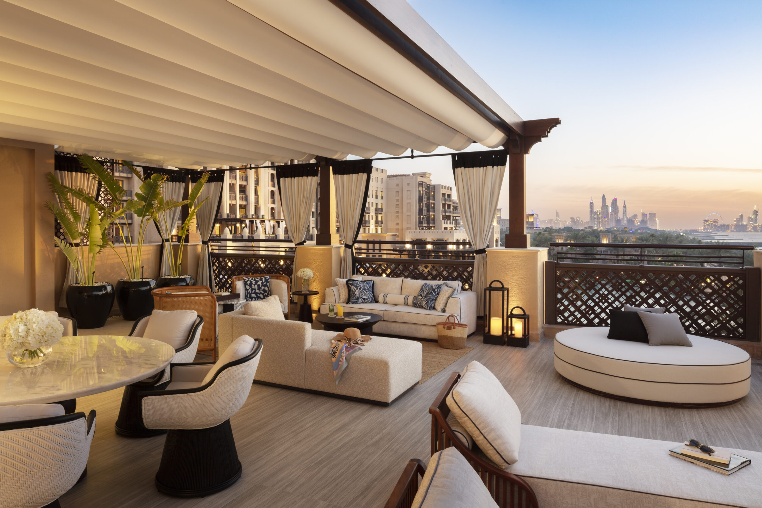 Madinat Jumeirah - Jumeirah Mina A'Salam - Two Bedroom Ocean Terrace Suite - Balcony 3